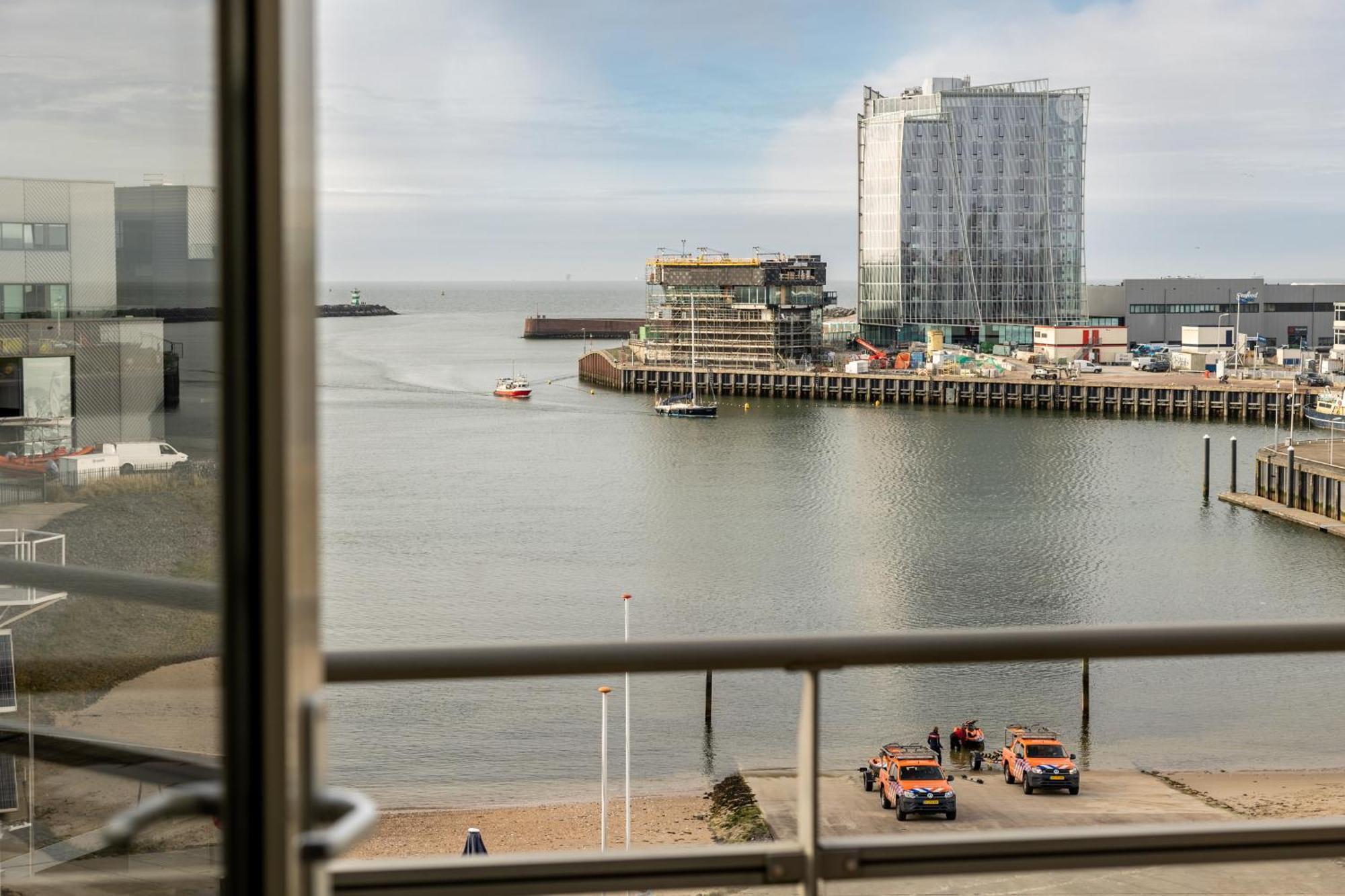 Bizstay Harbour II Scheveningen Apartments デン・ハーグ エクステリア 写真