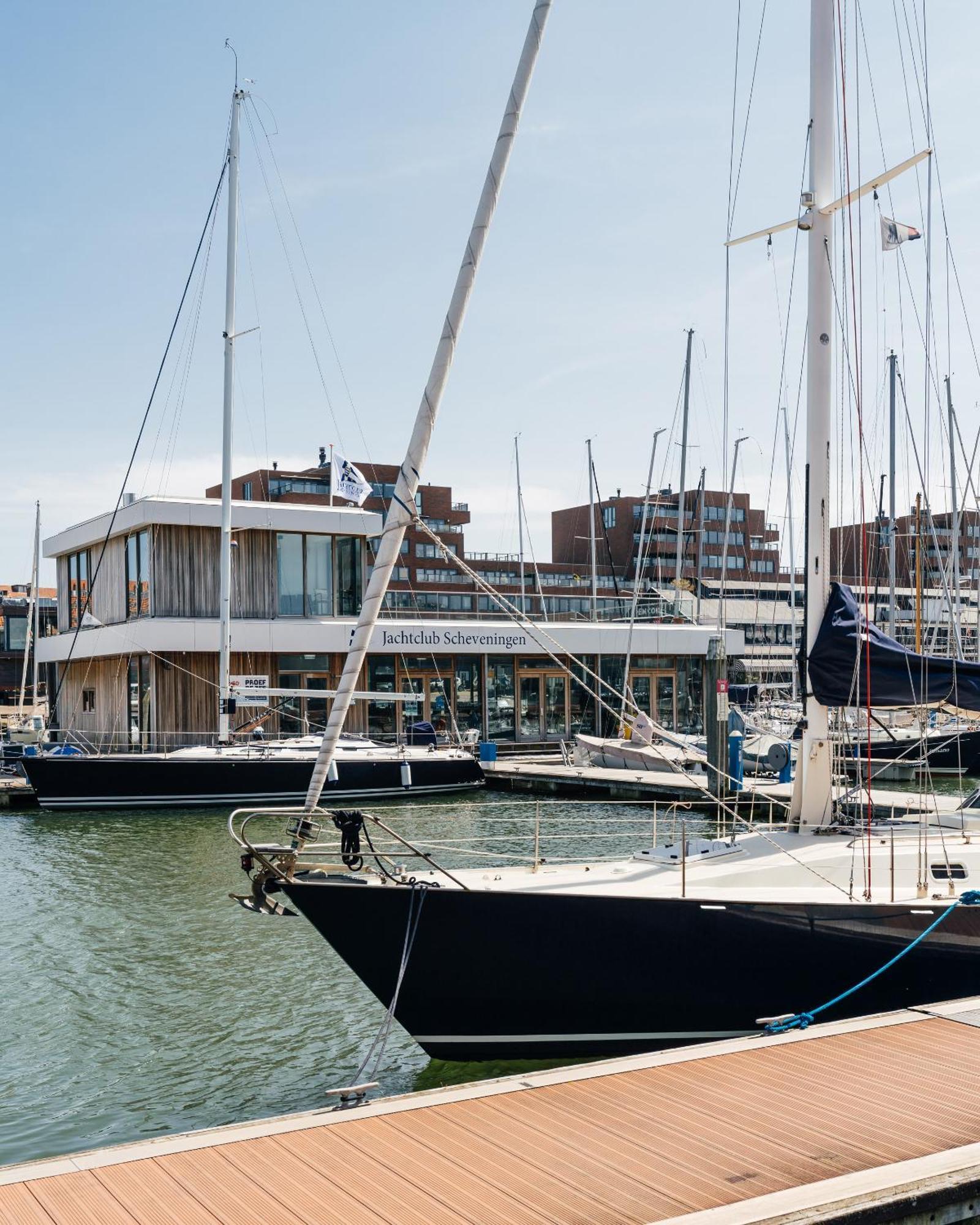 Bizstay Harbour II Scheveningen Apartments デン・ハーグ エクステリア 写真