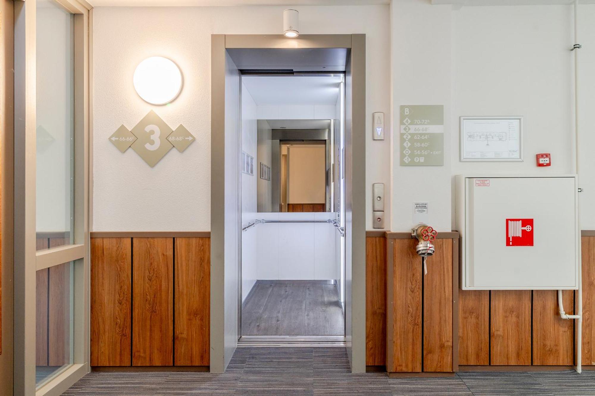 Bizstay Harbour II Scheveningen Apartments デン・ハーグ エクステリア 写真